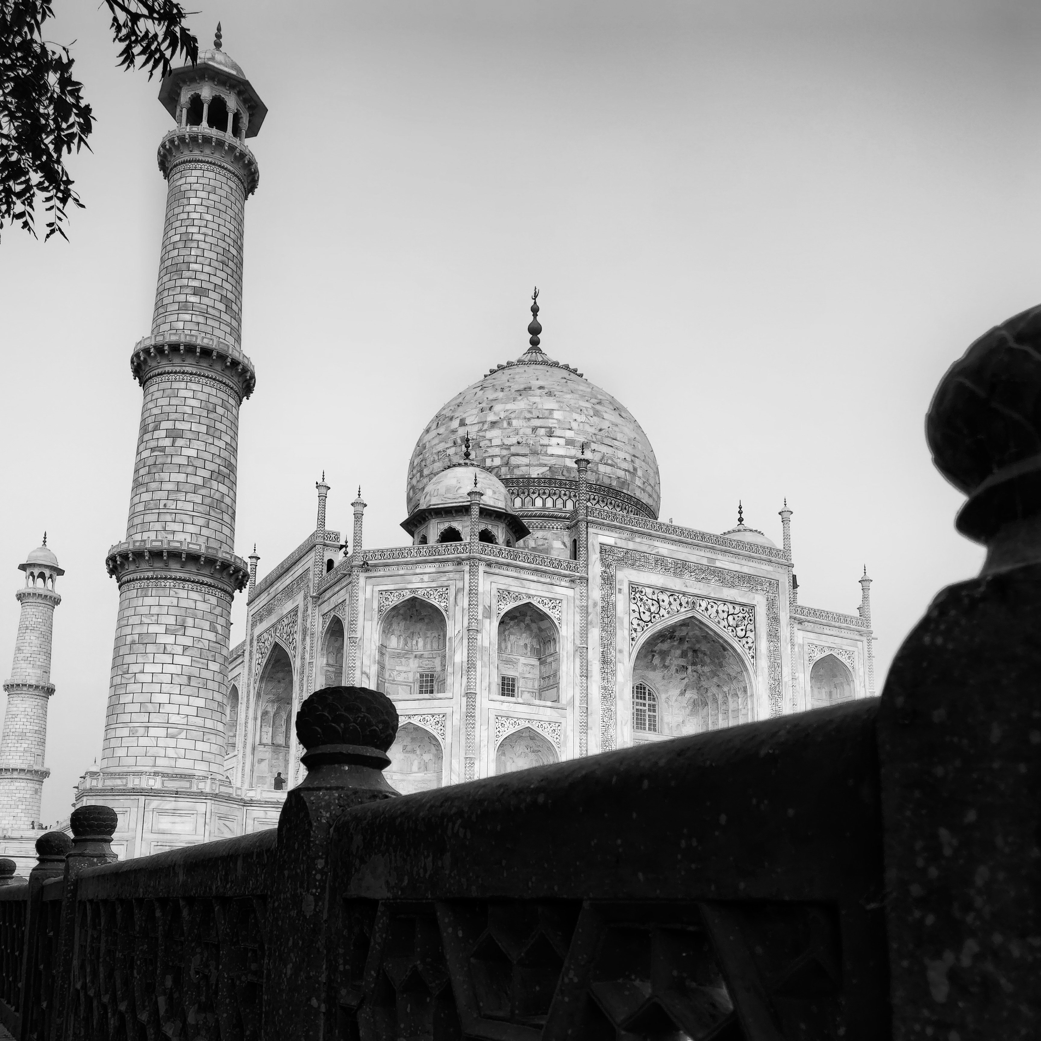 The Taj Mahal (b&w edition)