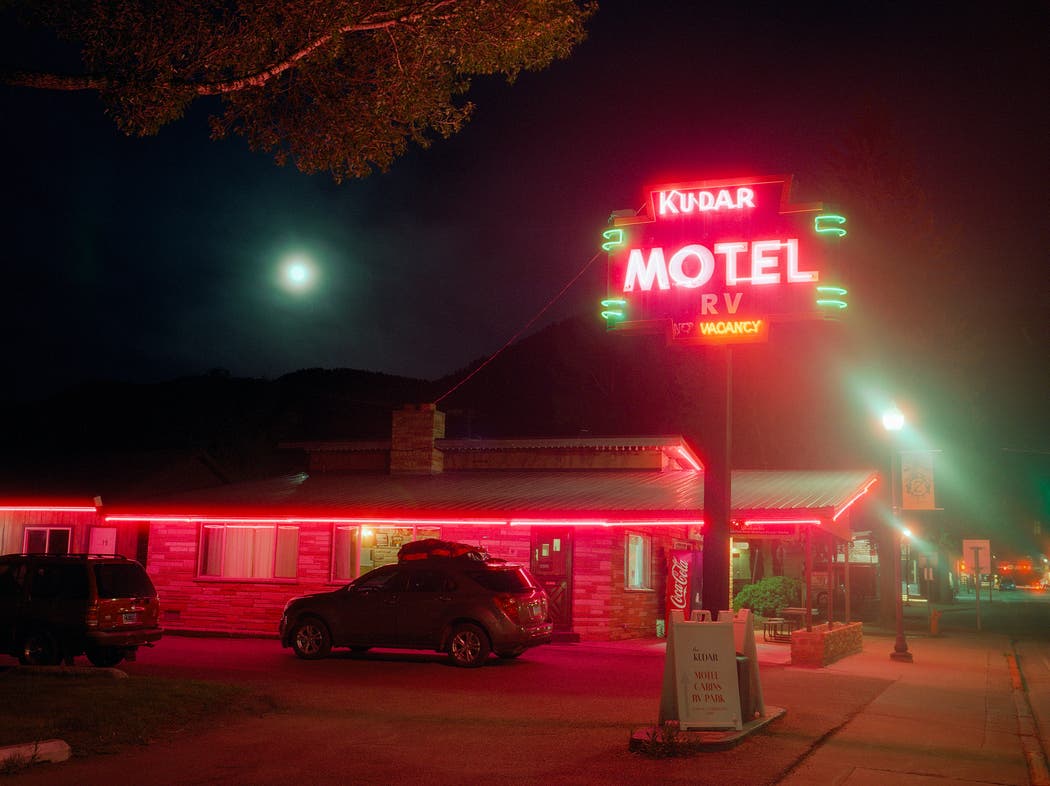 Kudar Motel